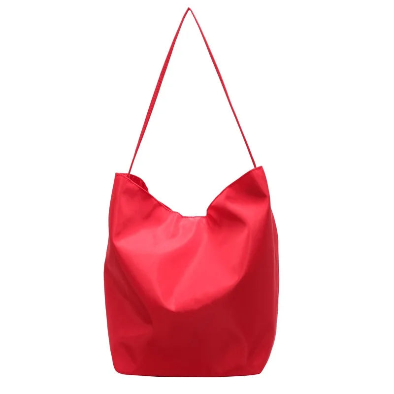 Minimalist and lazy style tote shoulder bag, women's large capacity armpit bag, student class bucket bag, retro shopping bag